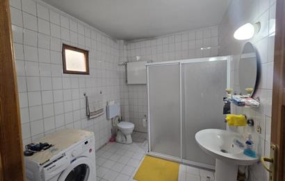 Fesleğen Mahallesi Emek Caddesi Üzerinde 190,00 m² 4+1 Daire...