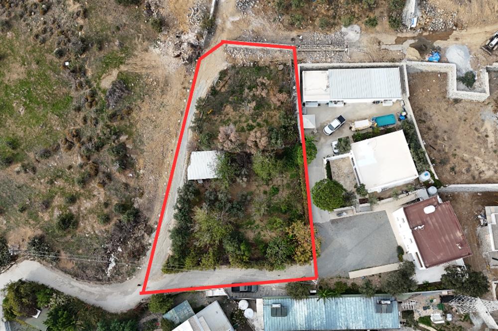 Gümüşlük Merkezde 1345 m2 Konut İmarlı Deniz Manzaralı Satılık Arsa