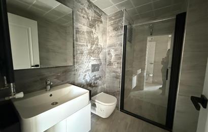 YENİ BATI LAVİVA ZİRVE SİTESİNDE ULTRA LÜKS 3+1 SATILIK DAİRE