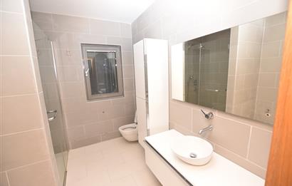 Parkone Sitesi'nde Doğa Manzaralı Satılık Çatı Dubleks