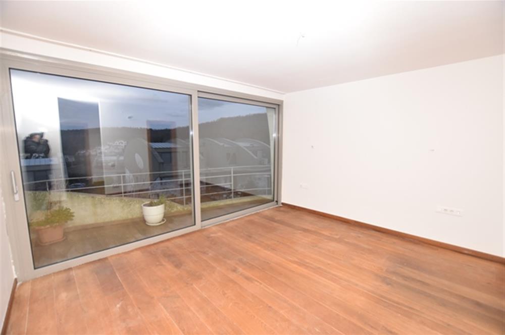 Parkone Sitesi'nde Doğa Manzaralı Satılık Çatı Dubleks