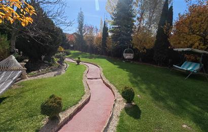 Ankara Elmadağda Havuzlu, Ağaç Evli, At Ahırlı Hobi Villası