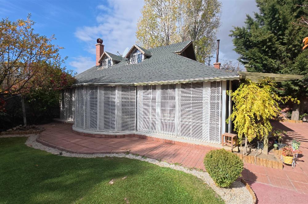 Ankara Elmadağda Havuzlu, Ağaç Evli, At Ahırlı Hobi Villası