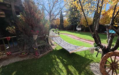 Ankara Elmadağda Havuzlu, Ağaç Evli, At Ahırlı Hobi Villası