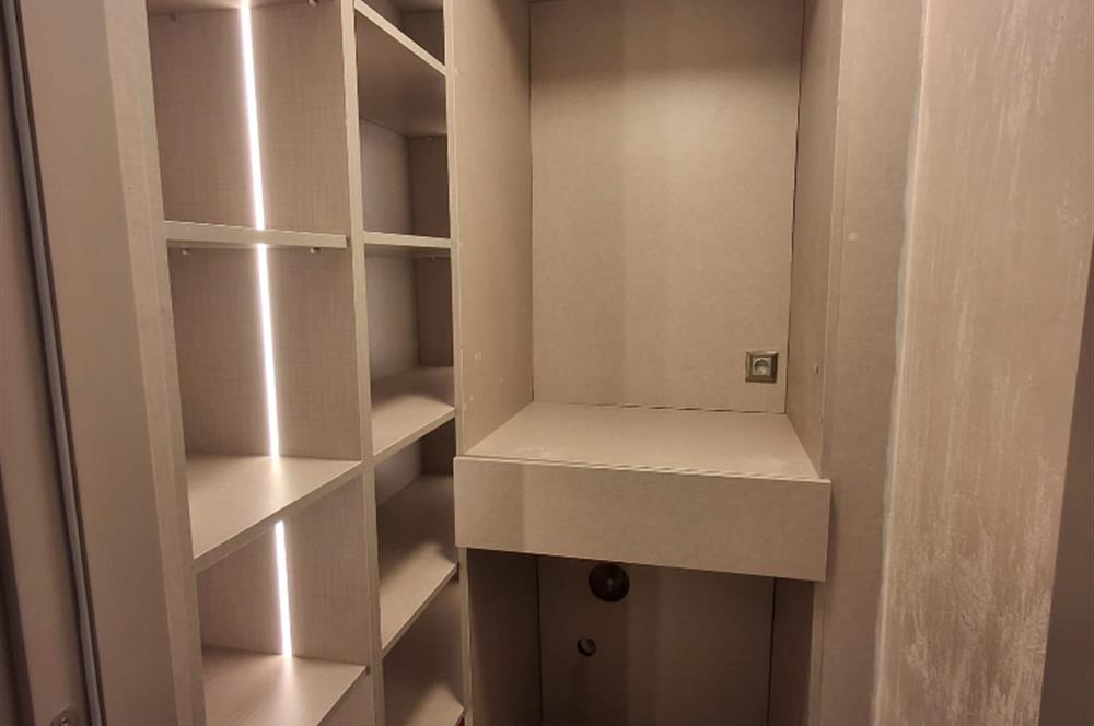 Çukurambar'da Tamamen Yenilenmiş, Sıfır Ayarında Lüks 3+1 Daire