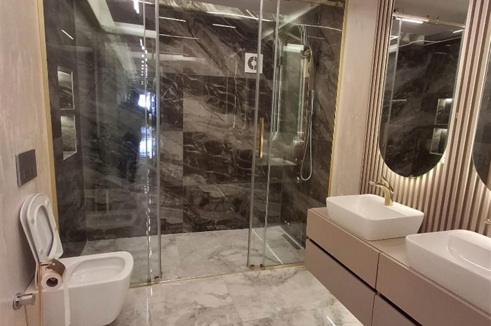 Çukurambar'da Tamamen Yenilenmiş, Sıfır Ayarında Lüks 3+1 Daire