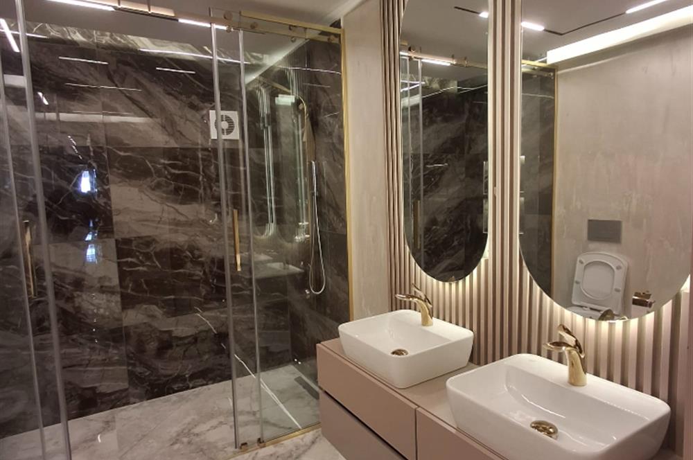 Çukurambar'da Tamamen Yenilenmiş, Sıfır Ayarında Lüks 3+1 Daire