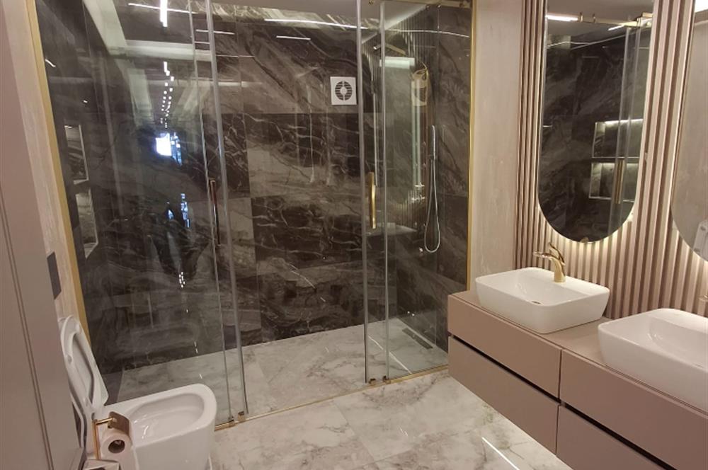 Çukurambar'da Tamamen Yenilenmiş, Sıfır Ayarında Lüks 3+1 Daire