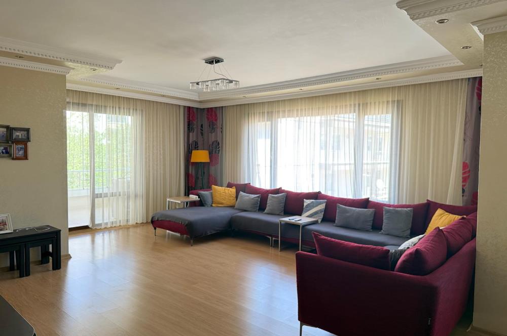 İlker Mah. Natura Vadiye Sıfır 5+1 Ultra Lüks Daire - Teraslı