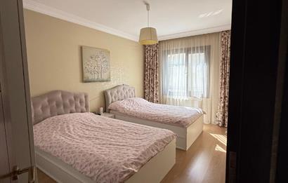 İlker Mah. Natura Vadiye Sıfır 5+1 Ultra Lüks Daire - Teraslı