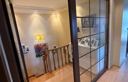 İlker Mah. Natura Vadiye Sıfır 5+1 Ultra Lüks Daire - Teraslı