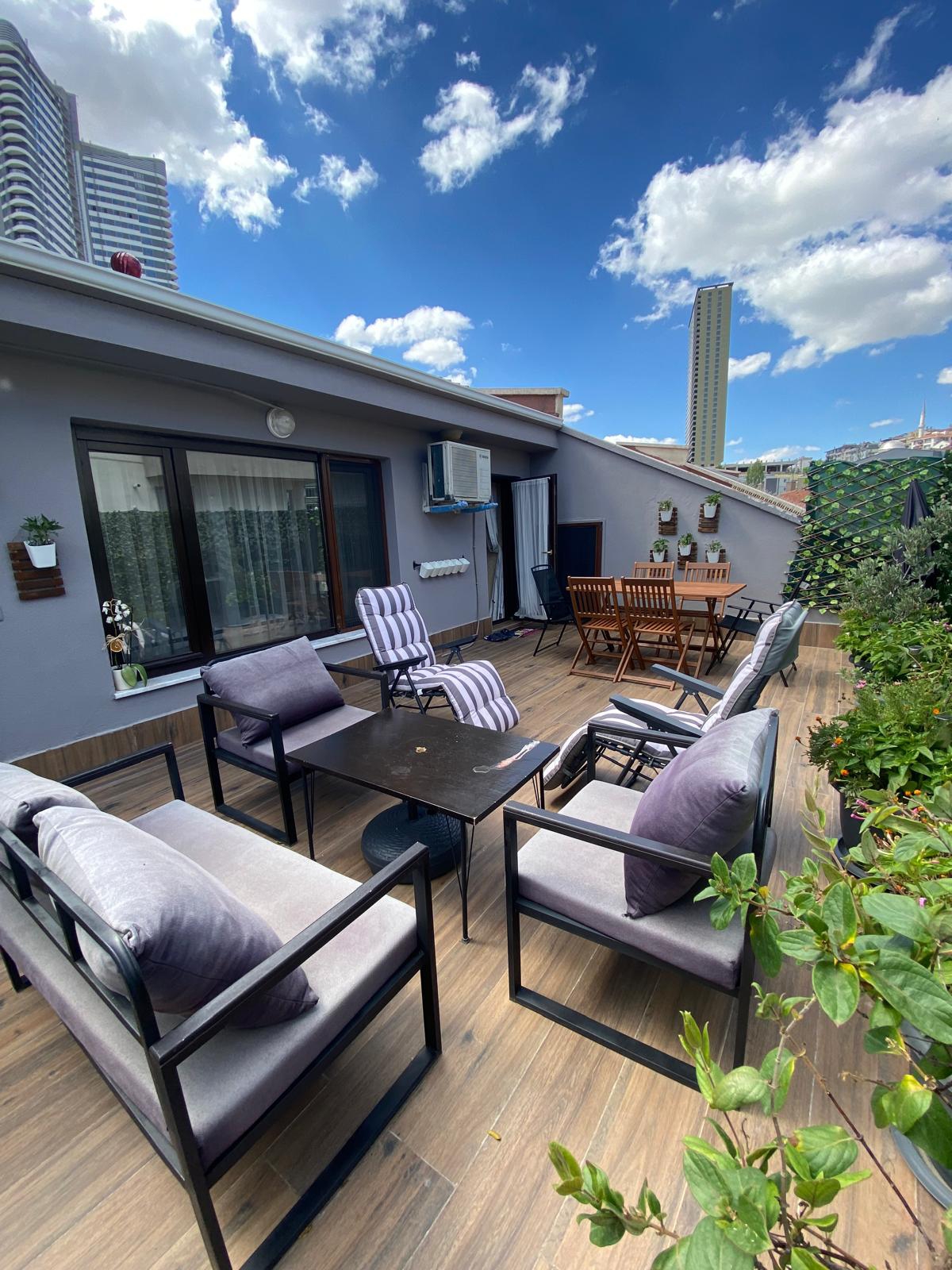 İlker Mah. Natura Vadiye Sıfır 5+1 Ultra Lüks Daire - Teraslı