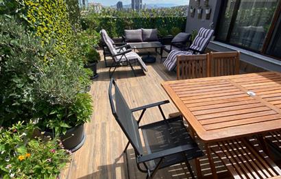 İlker Mah. Natura Vadiye Sıfır 5+1 Ultra Lüks Daire - Teraslı