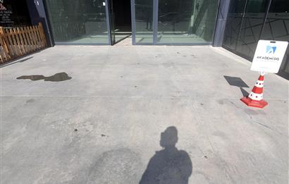 ANKARA GÖKSU FSM BULVARI ÜZERNDE,YÜKSEK POTANSİYELLİ KÖŞE DÜKKAN