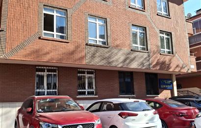 ÇETİN EMEÇ BULVARINDA 2+1 GENİŞ YAPILI DAİRE