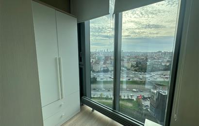 Skyland'da Özel Dekorasyonlu, Eşyalı 2+1 Satılık Daire