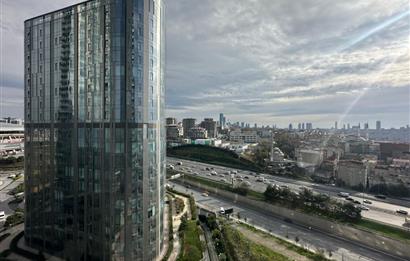 Skyland'da Özel Dekorasyonlu, Eşyalı 2+1 Satılık Daire