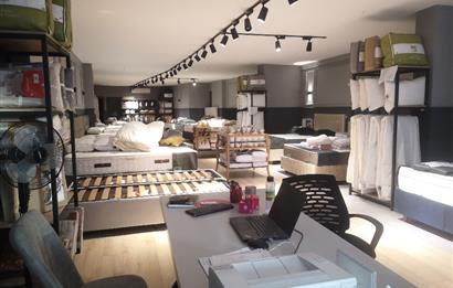 SERTAÇ MAZI'DAN KEMERBURGAZ MEYDANDA TABELA DEĞERİ YÜKSEK DÜKKAN