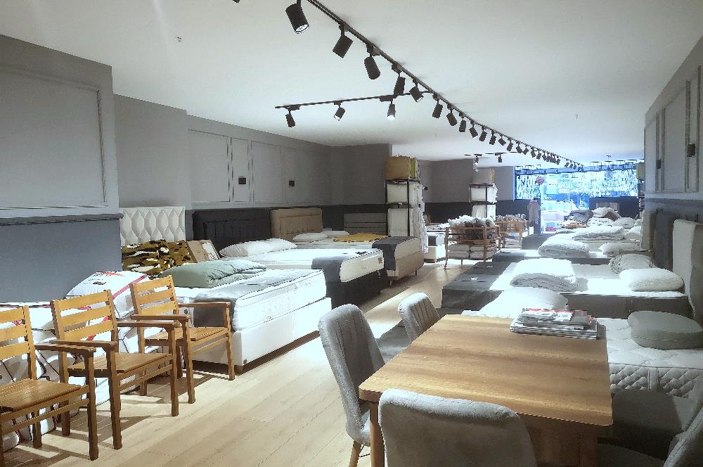 SERTAÇ MAZI'DAN KEMERBURGAZ MEYDANDA TABELA DEĞERİ YÜKSEK DÜKKAN