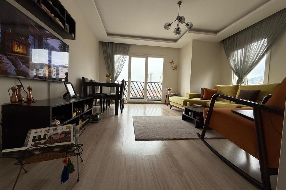 METROYA YÜRÜME MESAFESİNDE ÖZEL DİZAYNLI 2+1 FIRSAT DAİRE