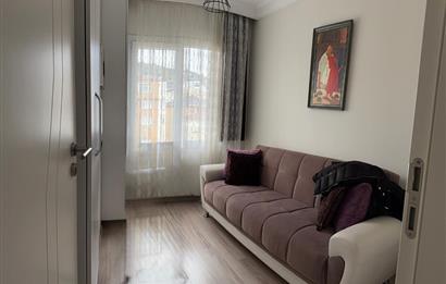 METROYA YÜRÜME MESAFESİNDE ÖZEL DİZAYNLI 2+1 FIRSAT DAİRE