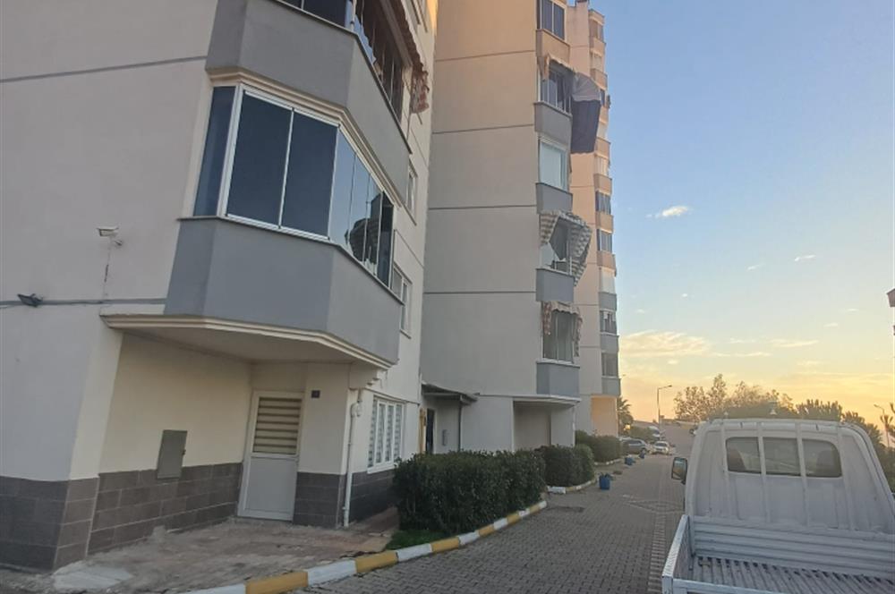 C21 Cius; Cumhuriyet'te Deniz Manzaralı Satılık Fırsat 3+1 Daire