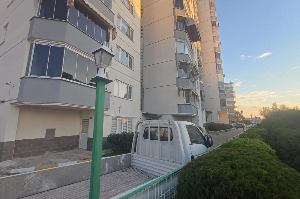 C21 Cius; Cumhuriyet'te Deniz Manzaralı Satılık Fırsat 3+1 Daire