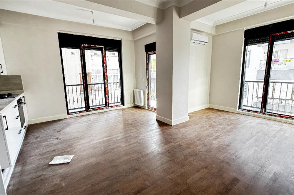 KOŞUYOLU ALTUNİZADE HATTINDA, PRESTİJLİ KONUMDA 3+1 SATILIK