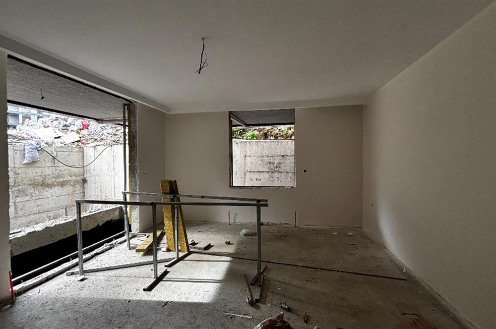 ALTUNİZADENİN EN YENİ ve EN GÜZEL LOKASYONU AY KONAKLARINDA