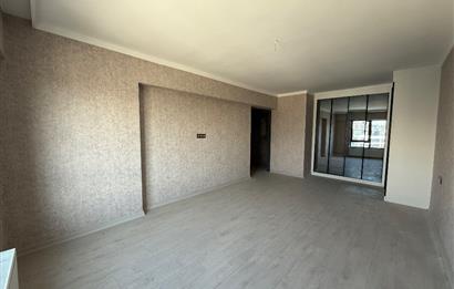 YENİ BATI LAVİVA ZİRVE SİTESİNDE ULTRA LÜKS SATILIK DAİRE