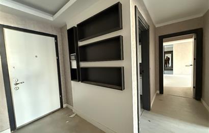 YENİ BATI LAVİVA ZİRVE SİTESİNDE ULTRA LÜKS SATILIK DAİRE