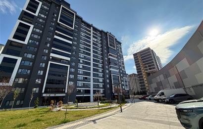 YENİ BATI LAVİVA ZİRVE SİTESİNDE ULTRA LÜKS SATILIK DAİRE