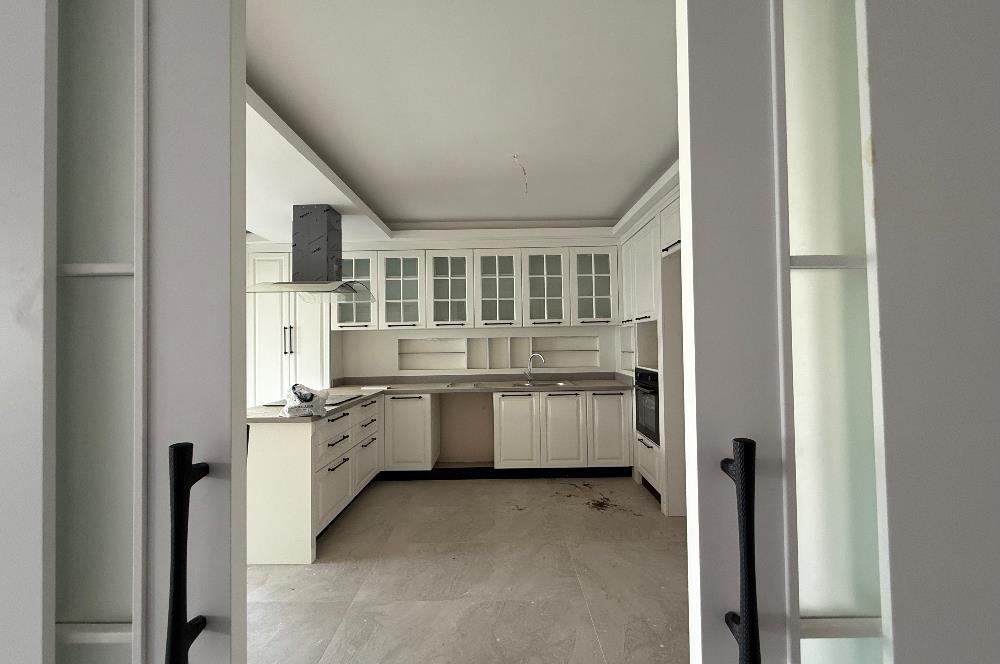 YENİ BATI LAVİVA ZİRVE SİTESİNDE ULTRA LÜKS 3+1 SATILIK DAİRE
