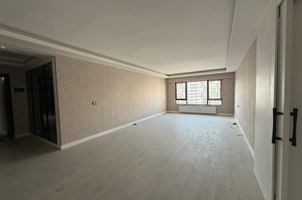 YENİ BATI LAVİVA ZİRVE SİTESİNDE ULTRA LÜKS 3+1 SATILIK DAİRE