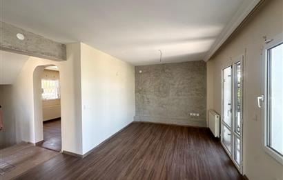 BODRUM UMURÇA MEVKİİNDE KALE VE DENİZ MANZARALI MÜSTAKİL VİLLA