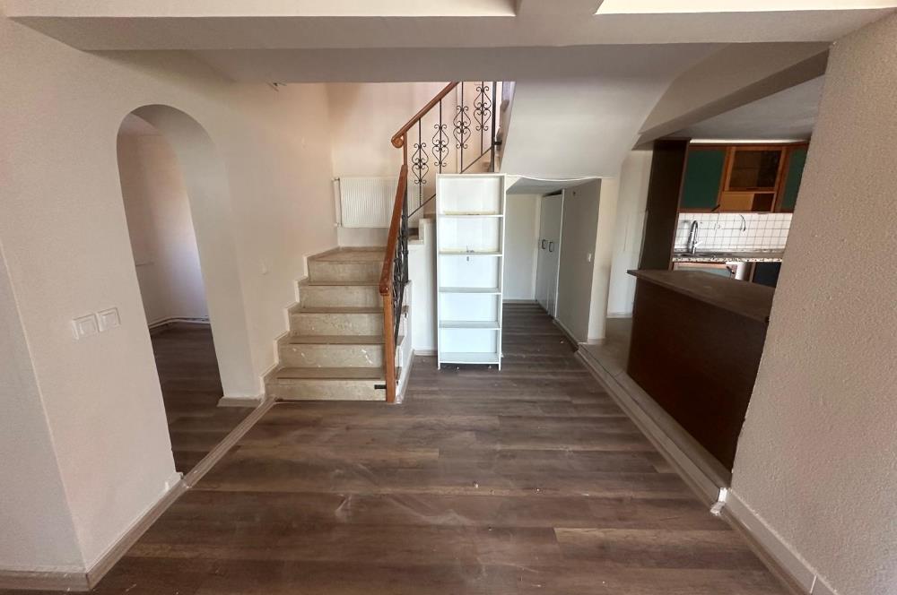 BODRUM UMURÇA MEVKİİNDE KALE VE DENİZ MANZARALI MÜSTAKİL VİLLA