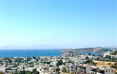 BODRUM UMURÇA MEVKİİNDE KALE VE DENİZ MANZARALI MÜSTAKİL VİLLA