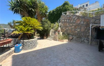 BODRUM UMURÇA MEVKİİNDE KALE VE DENİZ MANZARALI MÜSTAKİL VİLLA