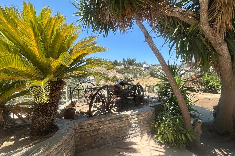 BODRUM UMURÇA MEVKİİNDE KALE VE DENİZ MANZARALI MÜSTAKİL VİLLA