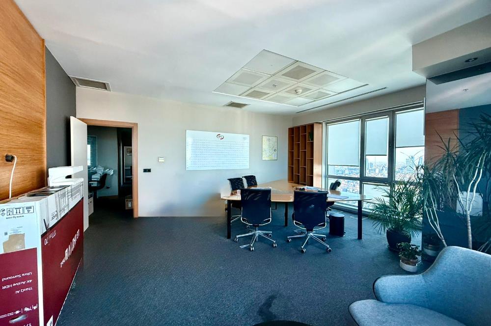 Levent Kiralık Ofis Metrocity 22.Kat Deniz Manzaralı 207m2 Dekorasyonlu Ofis;
