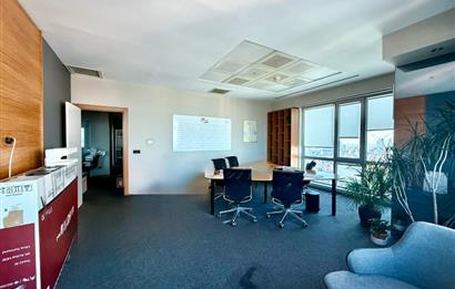 Levent Kiralık Ofis Metrocity 22.Kat Deniz Manzaralı 207m2 Dekorasyonlu Ofis;