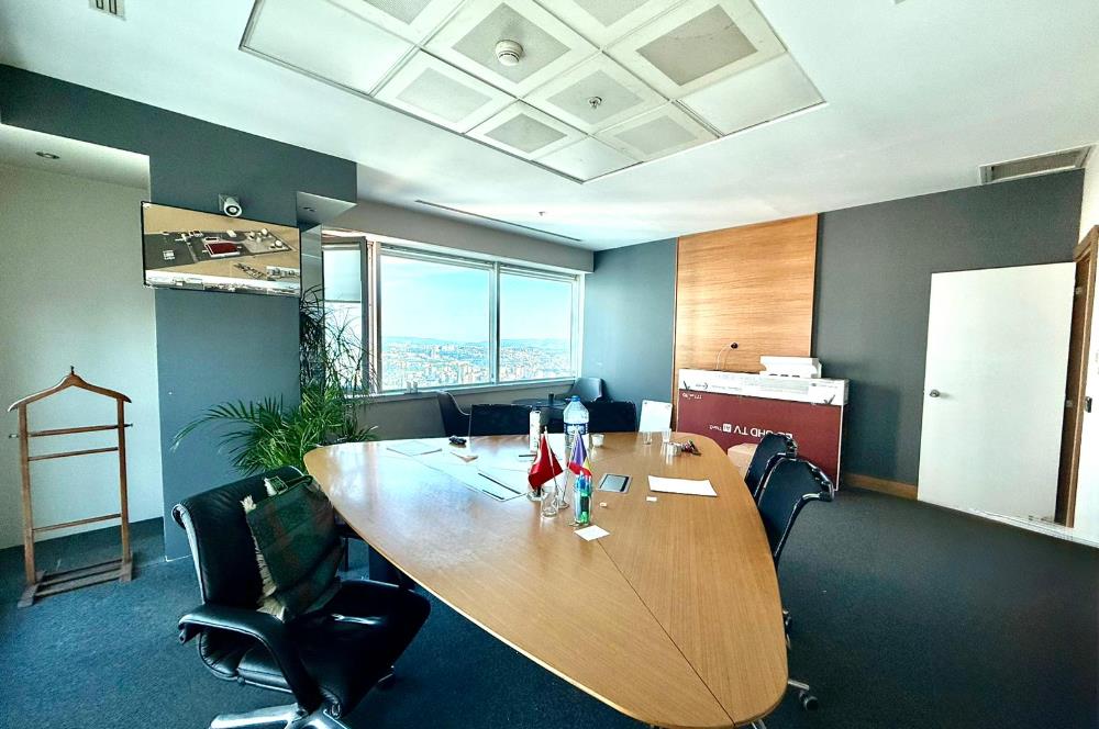 Levent Kiralık Ofis Metrocity 22.Kat Deniz Manzaralı 207m2 Dekorasyonlu Ofis;