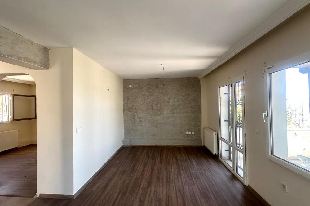 BODRUM UMURÇA MEVKİİNDE KALE VE DENİZ MANZARALI MÜSTAKİL VİLLA