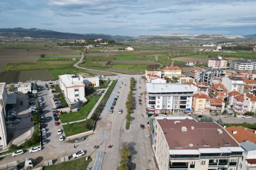 C21 BAL'DAN BİGADİÇ YENİ DEVLET HASTANESİ KARŞISI SATILIK DÜKKAN