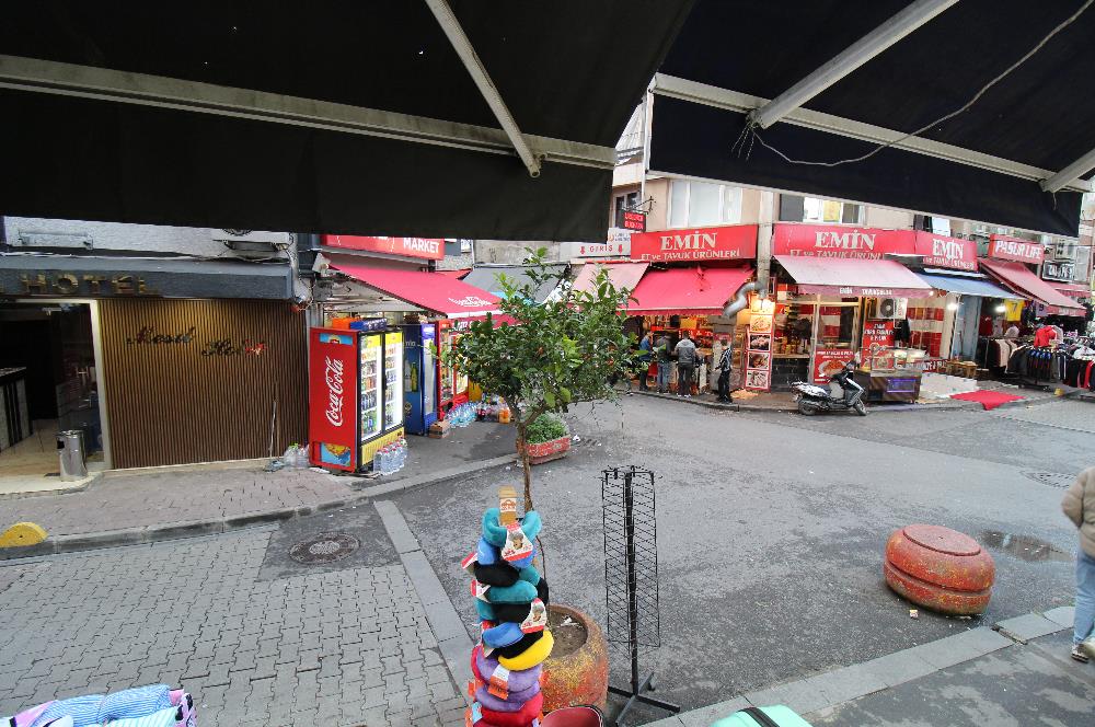 FATİH NİŞANCA MOLLATAŞI CADDESİNE BAKAN 70 M² YATIRIMLIK DÜKKAN