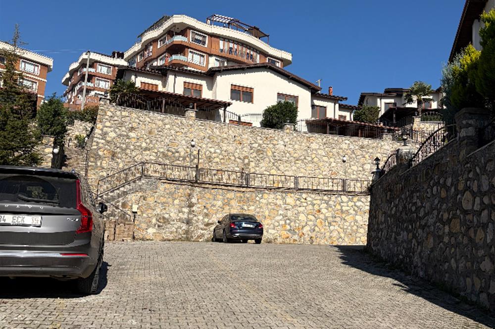 DÜZCE MERKEZ KONURALP MAH. SATILIK VİLLA