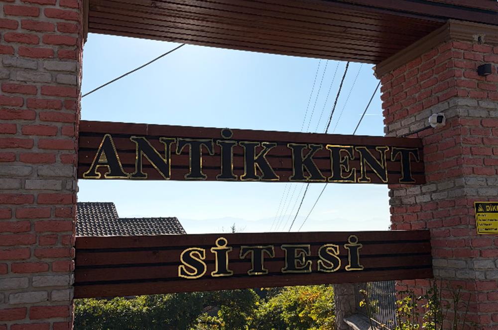 DÜZCE MERKEZ KONURALP MAH. SATILIK VİLLA