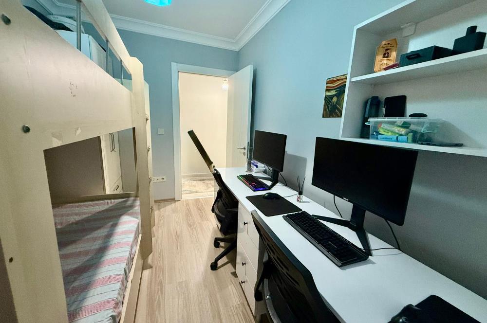 Fırsat! 3+1 Ebeveyn Banyolu Daire Metroya Yürüme Mesafesi