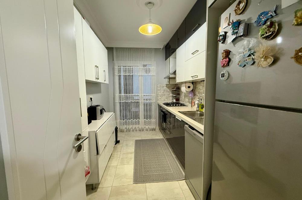 Fırsat! 3+1 Ebeveyn Banyolu Daire Metroya Yürüme Mesafesi