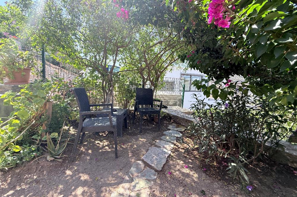 Bodrum günbatımı sitesinde deniz manzaralı dubleks